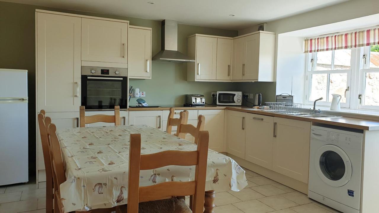 Old Farm Holiday Cottages - Scottish Borders Chirnside Eksteriør bilde