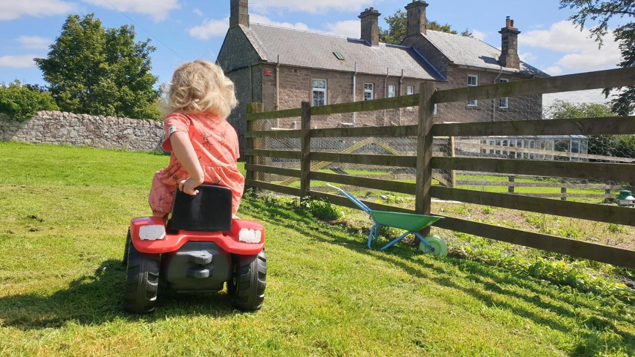 Old Farm Holiday Cottages - Scottish Borders Chirnside Eksteriør bilde