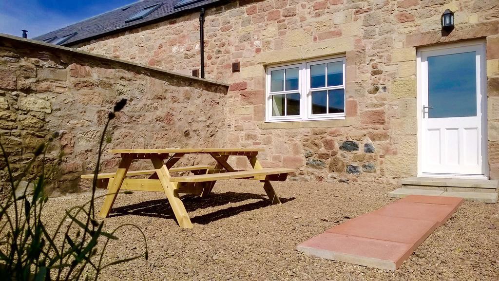 Old Farm Holiday Cottages - Scottish Borders Chirnside Eksteriør bilde