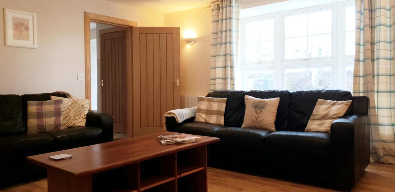 Old Farm Holiday Cottages - Scottish Borders Chirnside Eksteriør bilde